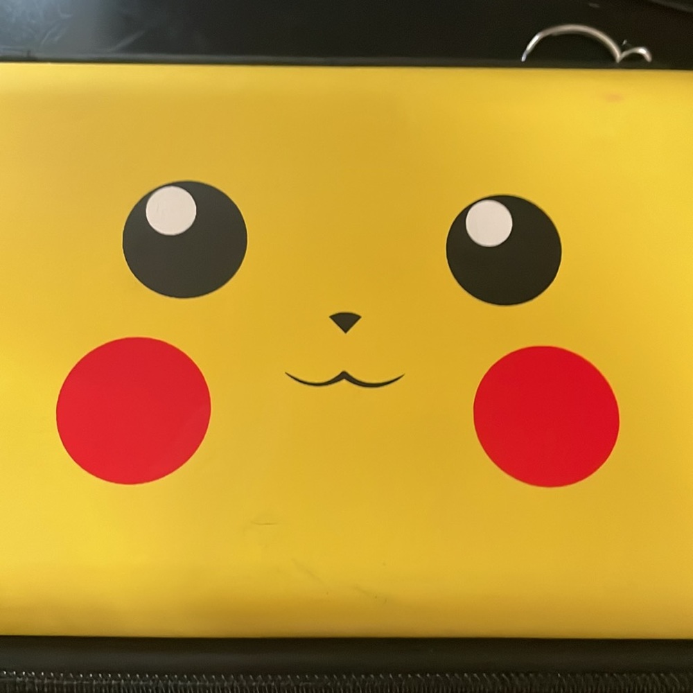 Pikachu Nintendo Switch Case - Picture 2 of 8